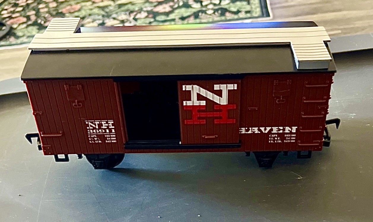 Scientific Toys, Ltd. Train Lot + Remote