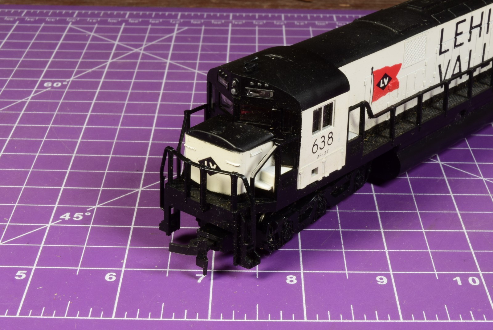 TrkRdy True CO-CO setup – Lehigh Valley ALCO Century 628 Diesel Locomotive, GWC