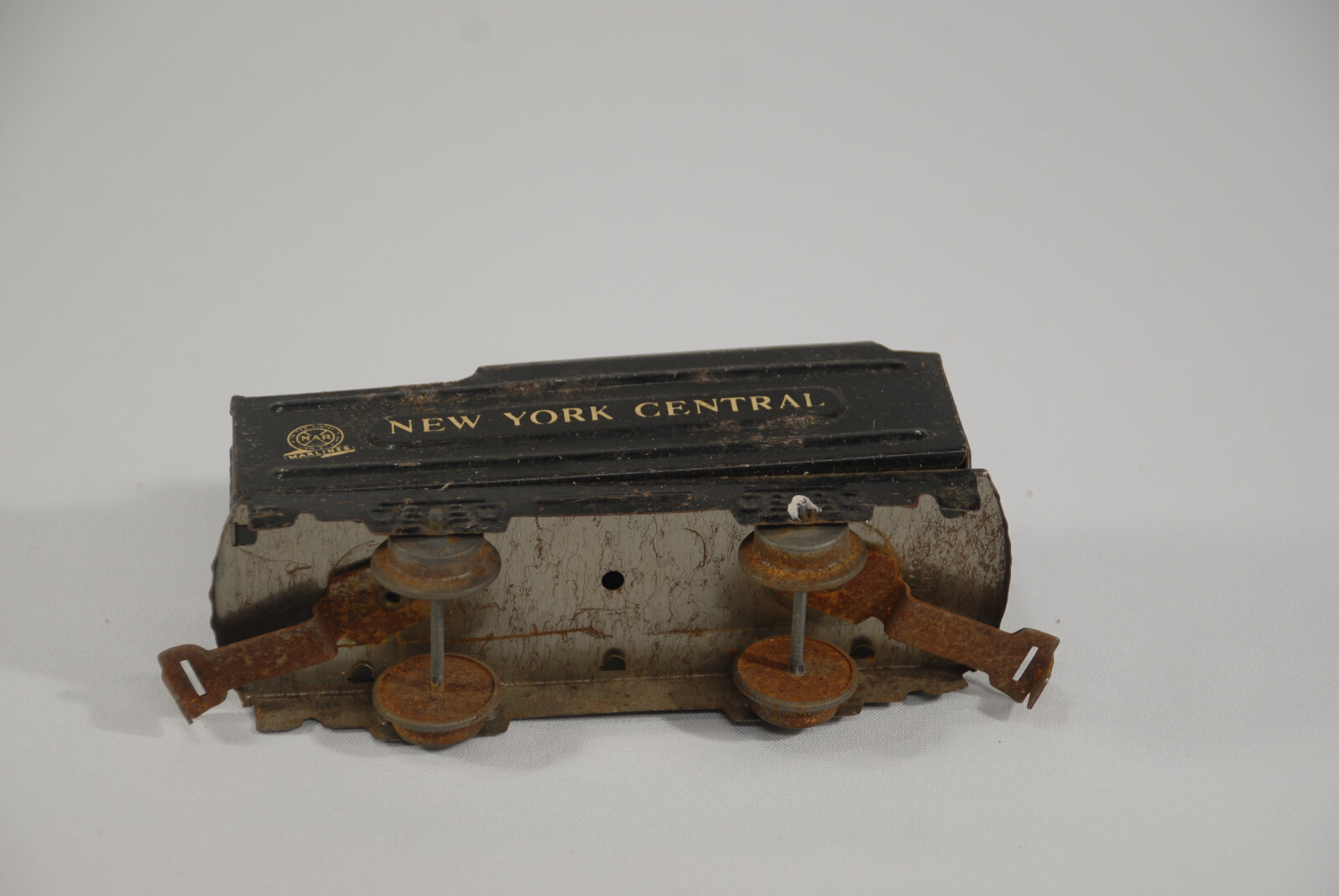 VINTAGE MARX TIN LITHO NEW YORK CENTRAL AND OTHER TRAIN CARS, 4 PIECES USA