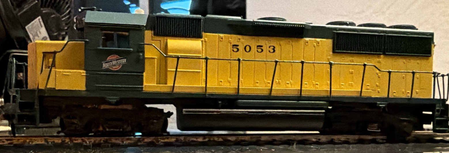 CP50 DMY CNW 4678 HO Athearn ENGINE Plus 1 Piece Atlas 9” Track