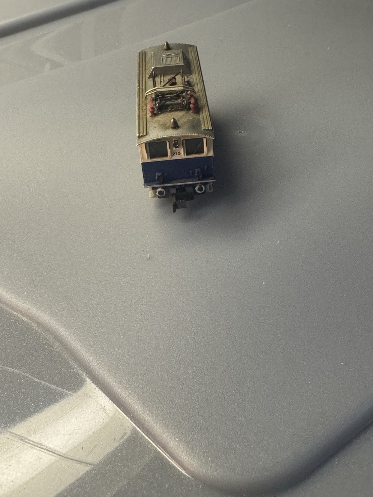 Fleischmann N scale model train electric locomotive ELB 215 by Fleischmann