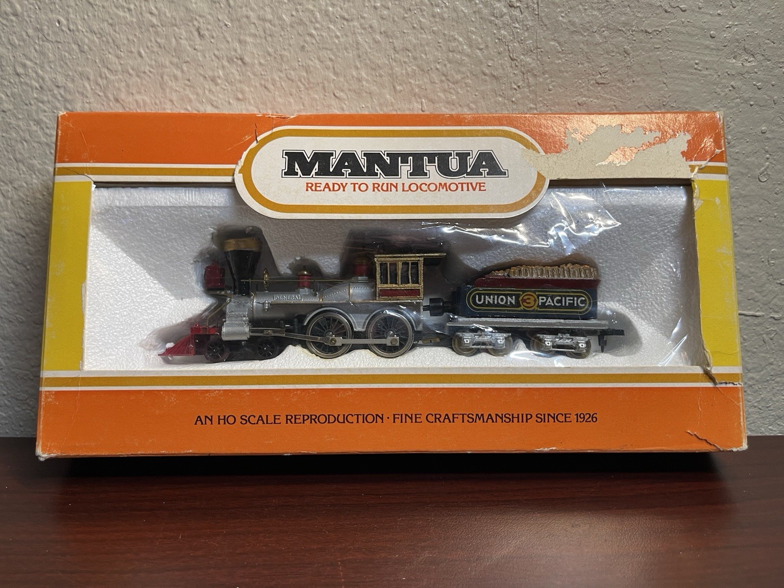 Mantua General 3960 locomotive HO 307-06 Union Pacific