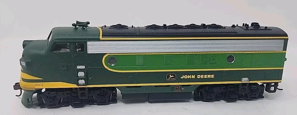 JOHN DEERE 2002 2nd PRECISION Series LOCOS- F7A & F7B UNITS GENESIS HO Scale NEW