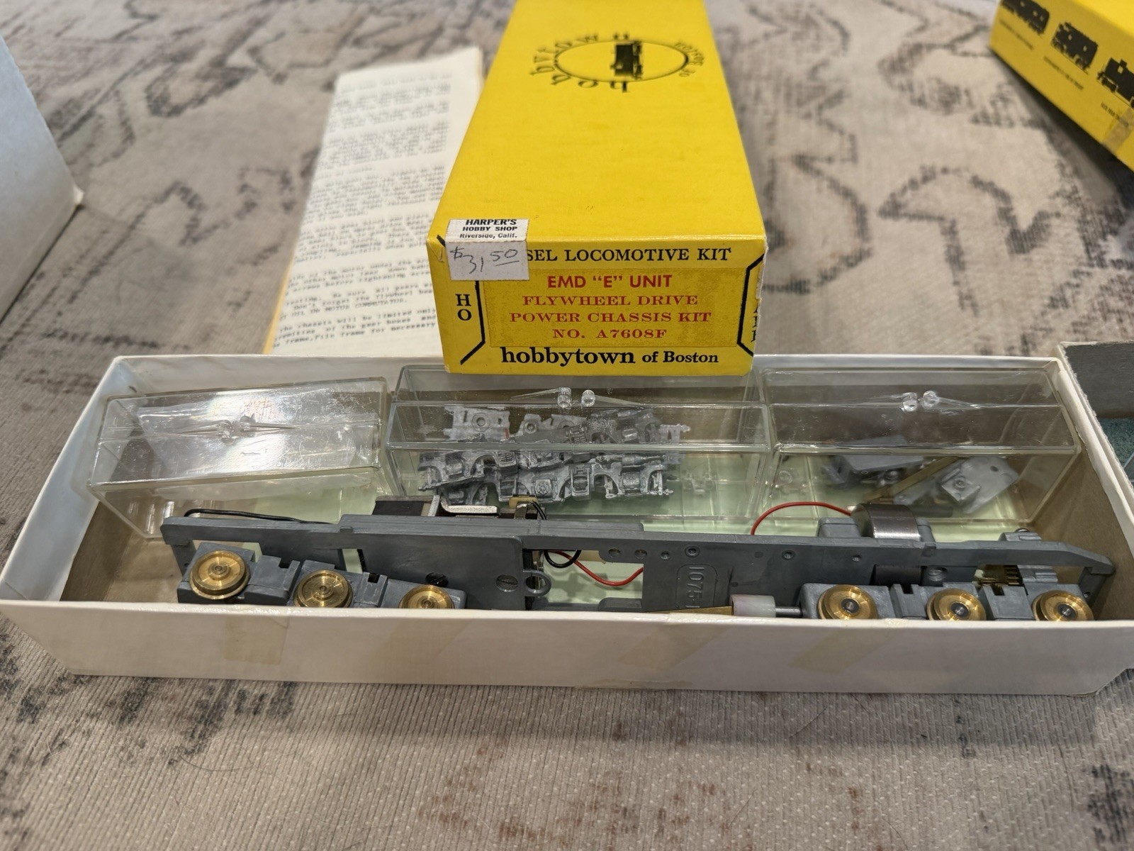 HO-Scale Various E 8/9 Type Units & Alco 2000 Diesel Locomotive METAL