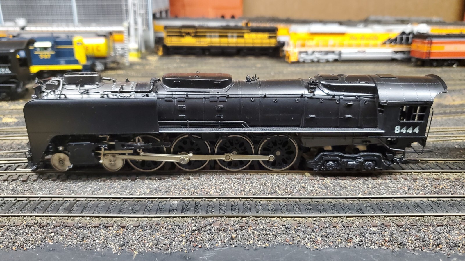 BRASS KEY/SAMHONGSA U.P. 4-8-4 #8444 CUSTOM SERIES #14 DISPLAY MODEL EX.CD.