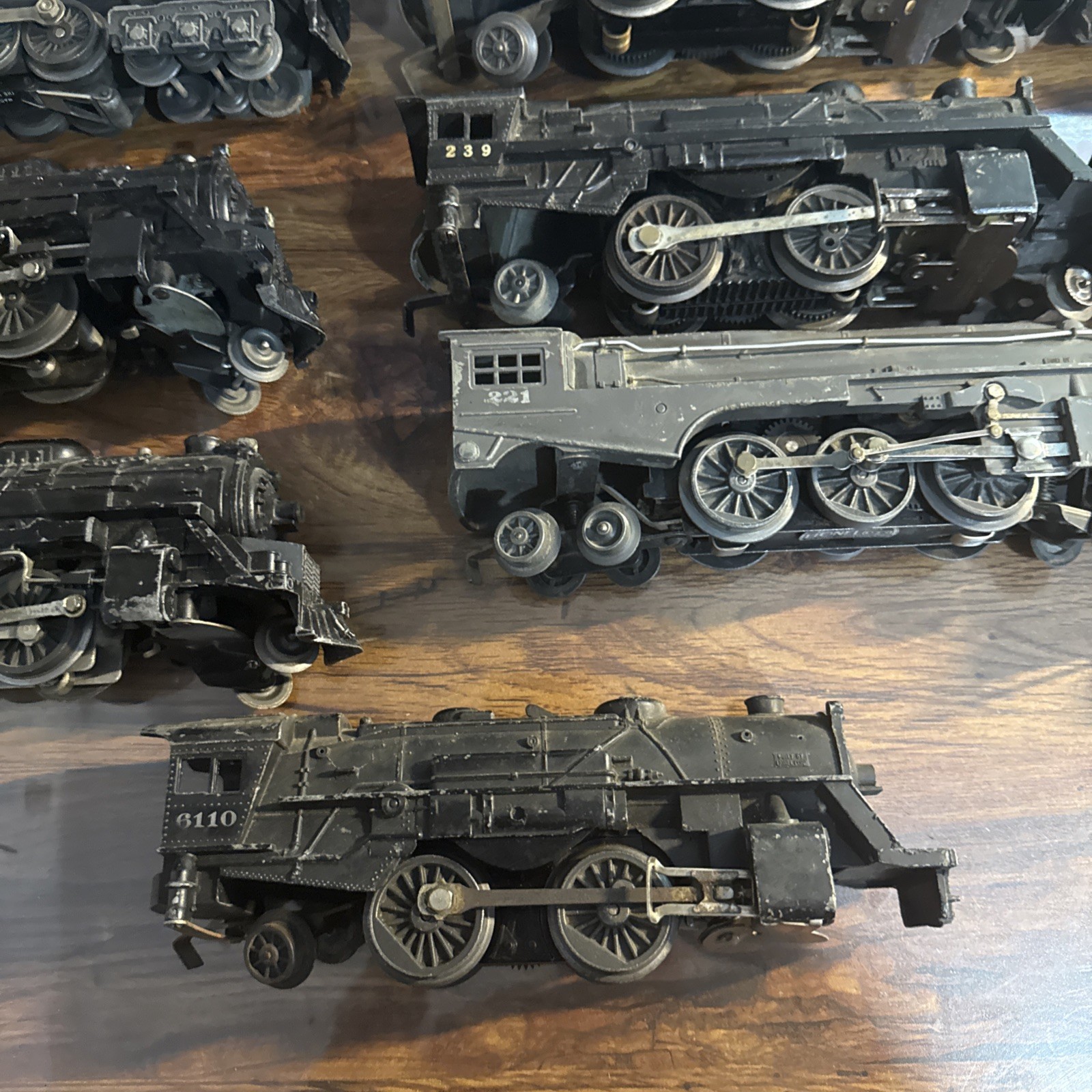 Lionel Locomotive Train Lot O27 & O Gauge – Lot of 13 Vintage Trains Not tested