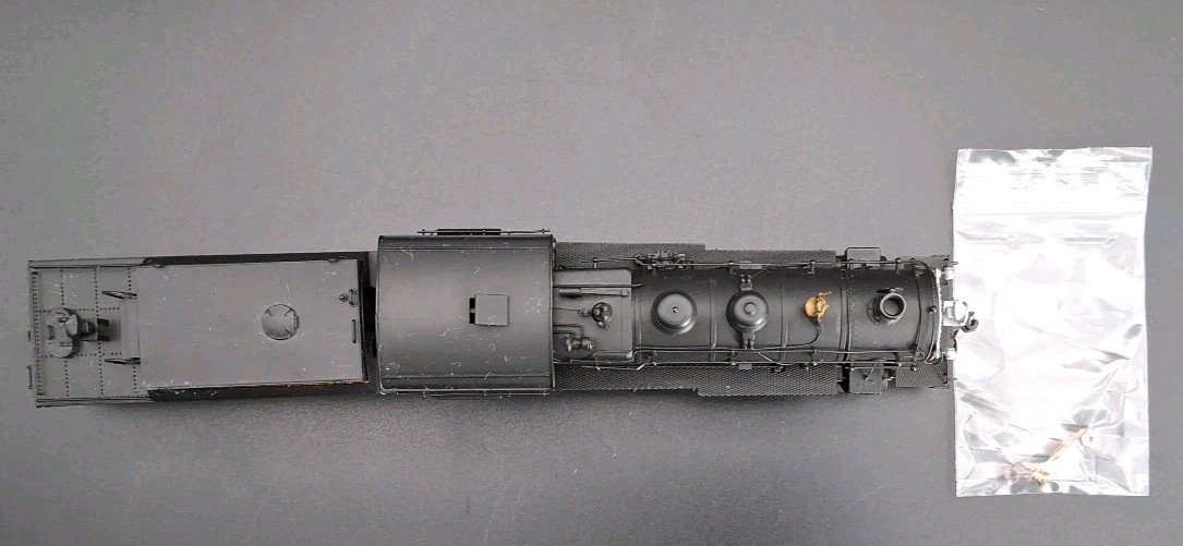 Tenshodo HO Gauge Great Northern 2-8-0 Class No. 158 Painted. Set B.