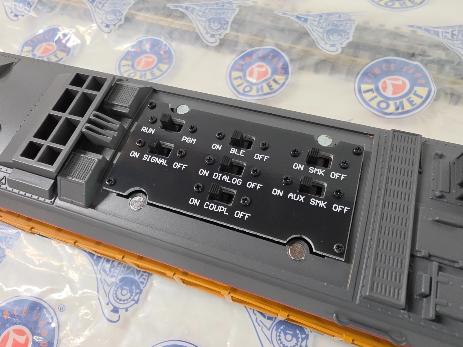 Lionel Legacy Diecast Union Pacific Veranda Turbine #61 NIB