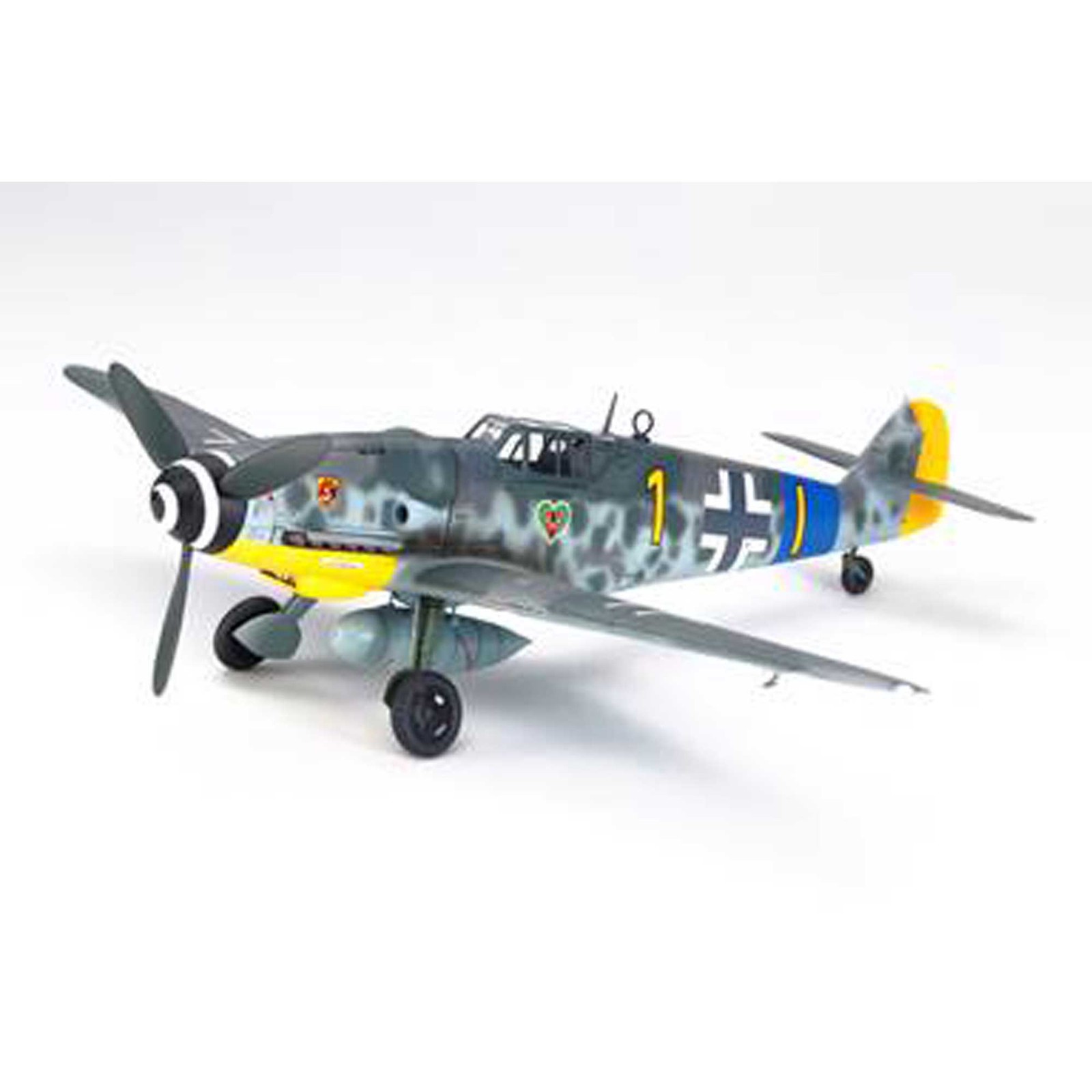Tamiya 1/48 Messerschmitt Bf 109 G 6 TAM61117 Plastic Models Airplane 1/48