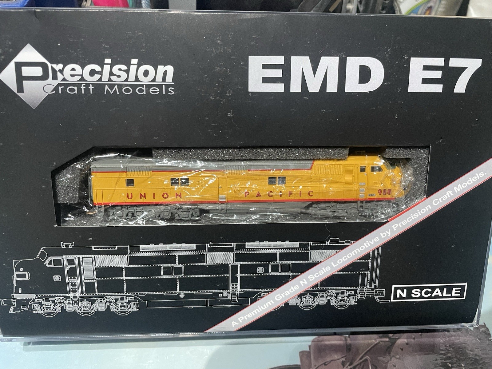 Precision Craft Models N 609 EMD E7A #988 Powered, No Sound/DCC Ready Train