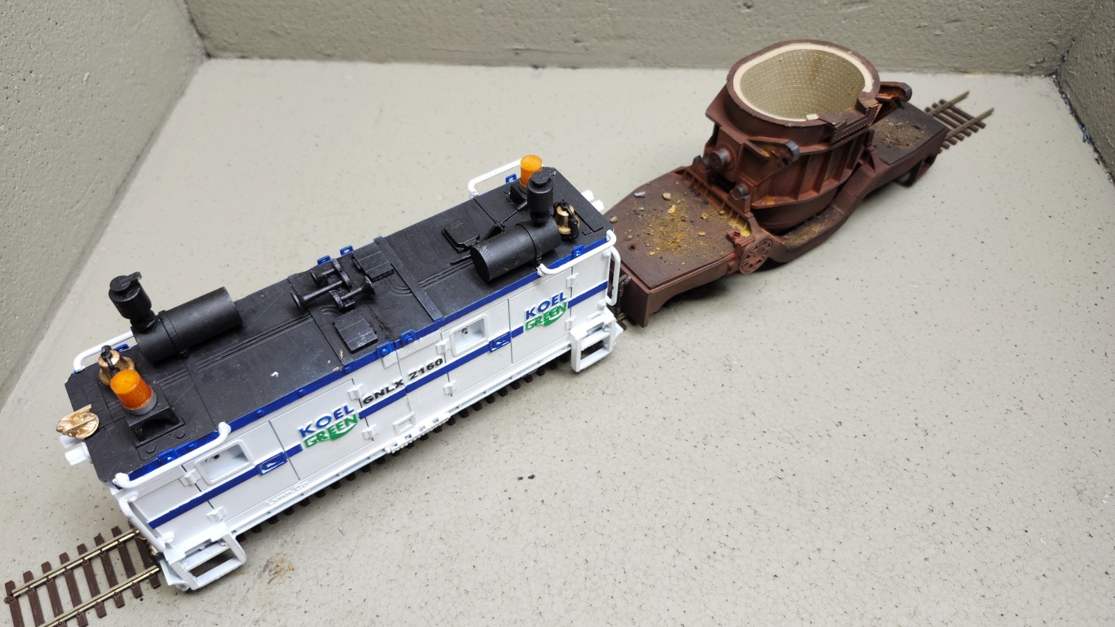 GN15 LYNN.CO GNLX2160 KOEL GREEN Genset Locomotive (DCC)