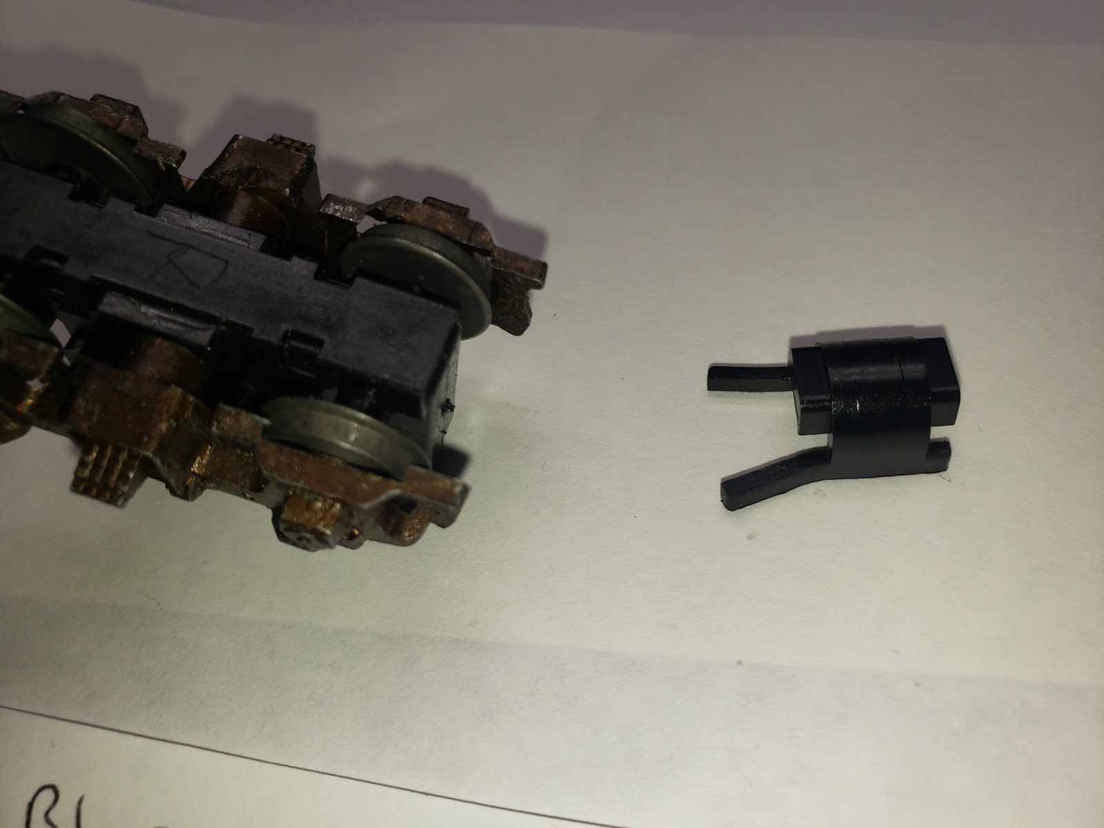 GP9 REAR DIECAST METAL GEARED 4 WHEEL TRUCK ATHEARN BB HO SCALE Old Style PART