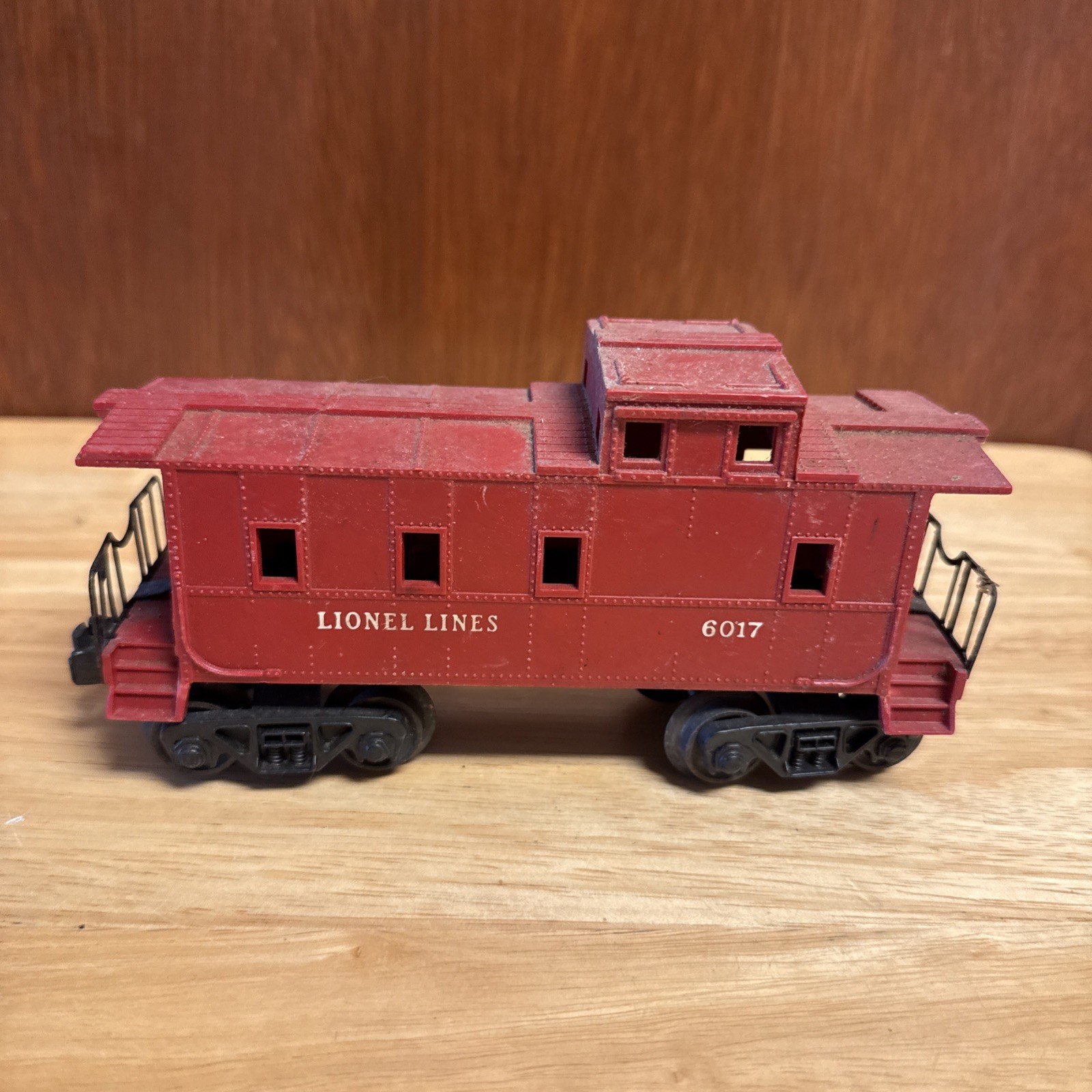 Lionel 250 Steam Locomotive Orange Stripe Vintage USA Tender & Track Cleaner