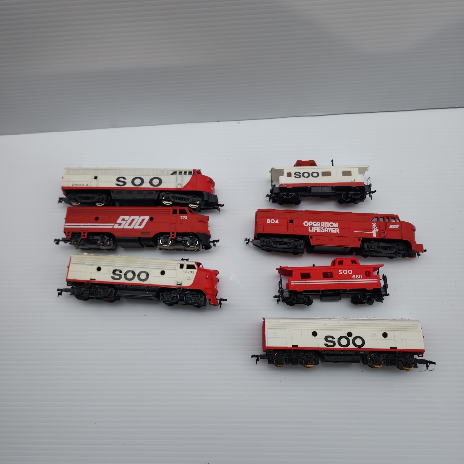 HO SOO Train Lot Life Like Bachmann Mehano Engine Locomotive Freight