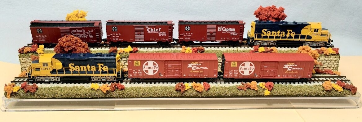N SCALE 16″ 2-LEVEL TRACK -FALL SCENE-DISPLAY CASE -FOR ANY N TRAIN