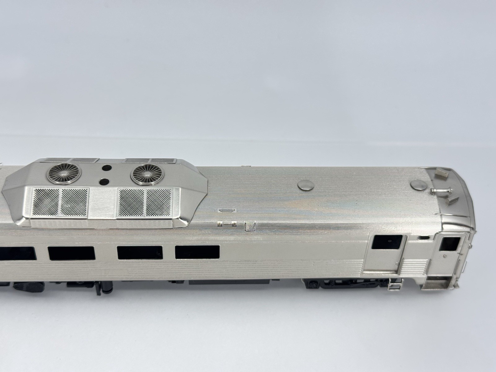 HO Hallmark Models WP Western Pacific/ Northern Pacific NP RDC-2 Locomotive