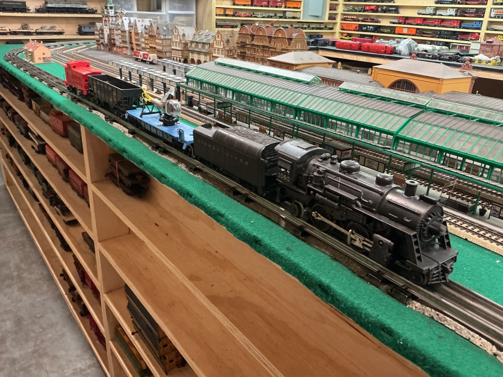 Lionel 1124 Postwar – Set The Hawk Steam Engine Freight Cars O Gauge