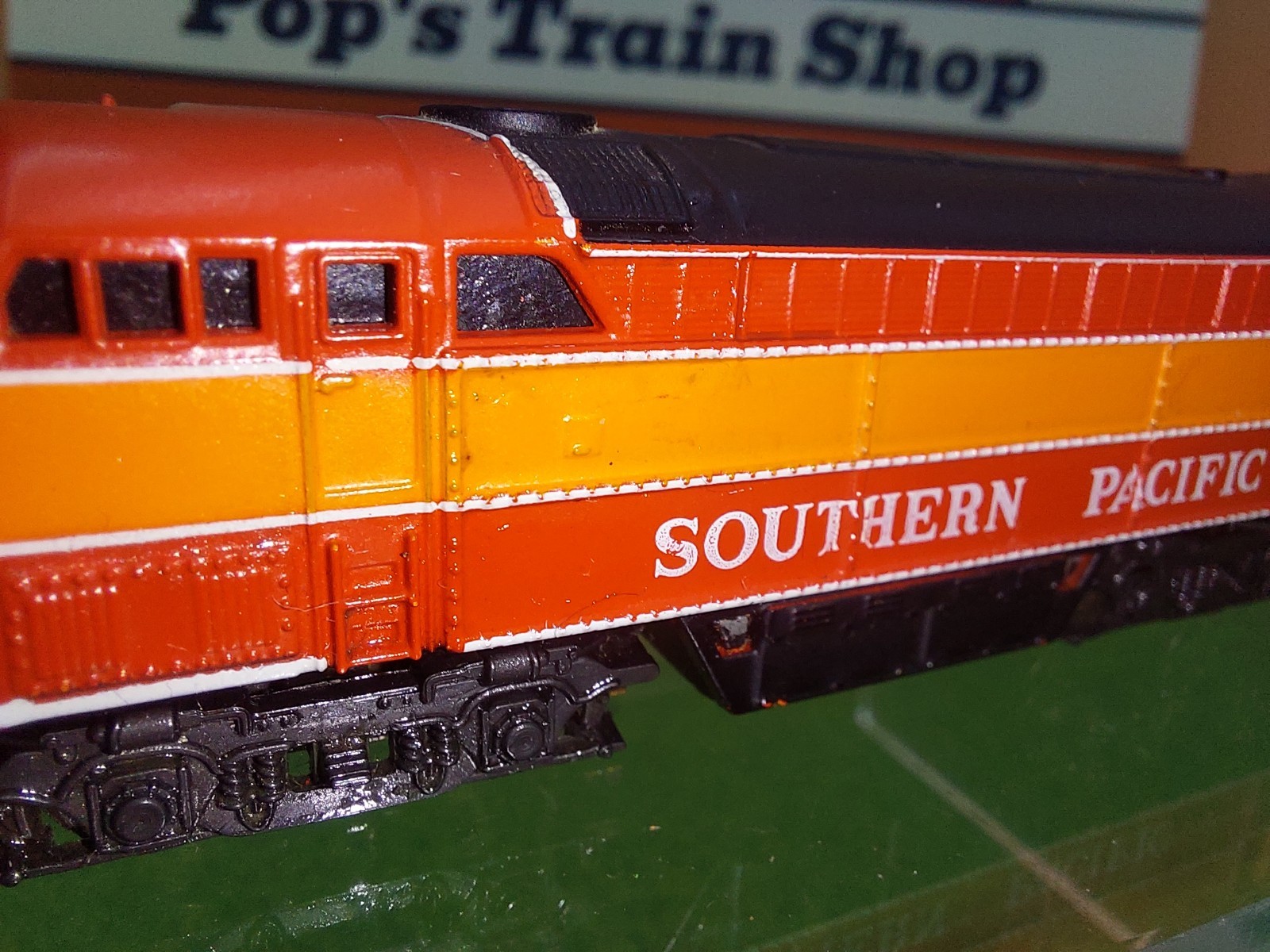 Vintage Atlas N Scale 2125 Southern Pacific FMC Diesel Locomotive 6303