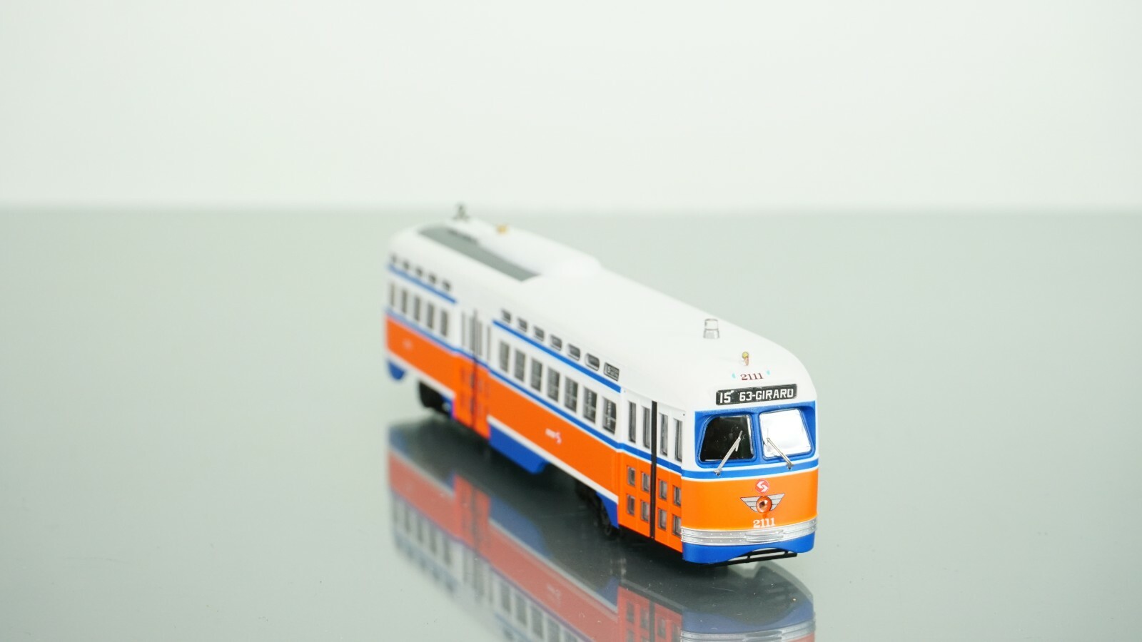 Bowser PCC Streetcar Septa Gulf Oil 2111 DC/DCC HO scale