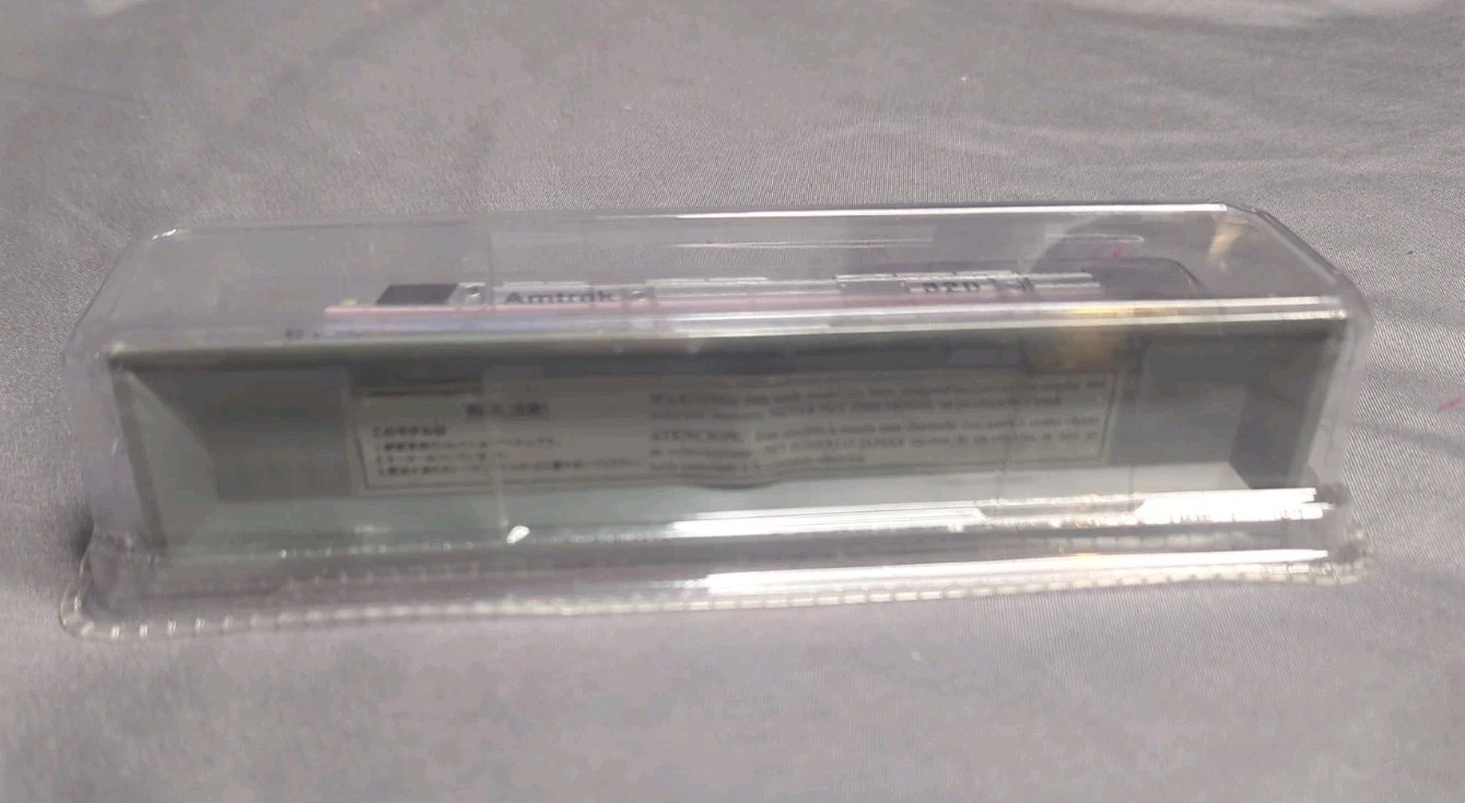 Del Prado N Scale Amtrak FP-45 Display Model Locomotive #320- 1:160 Sealed Box
