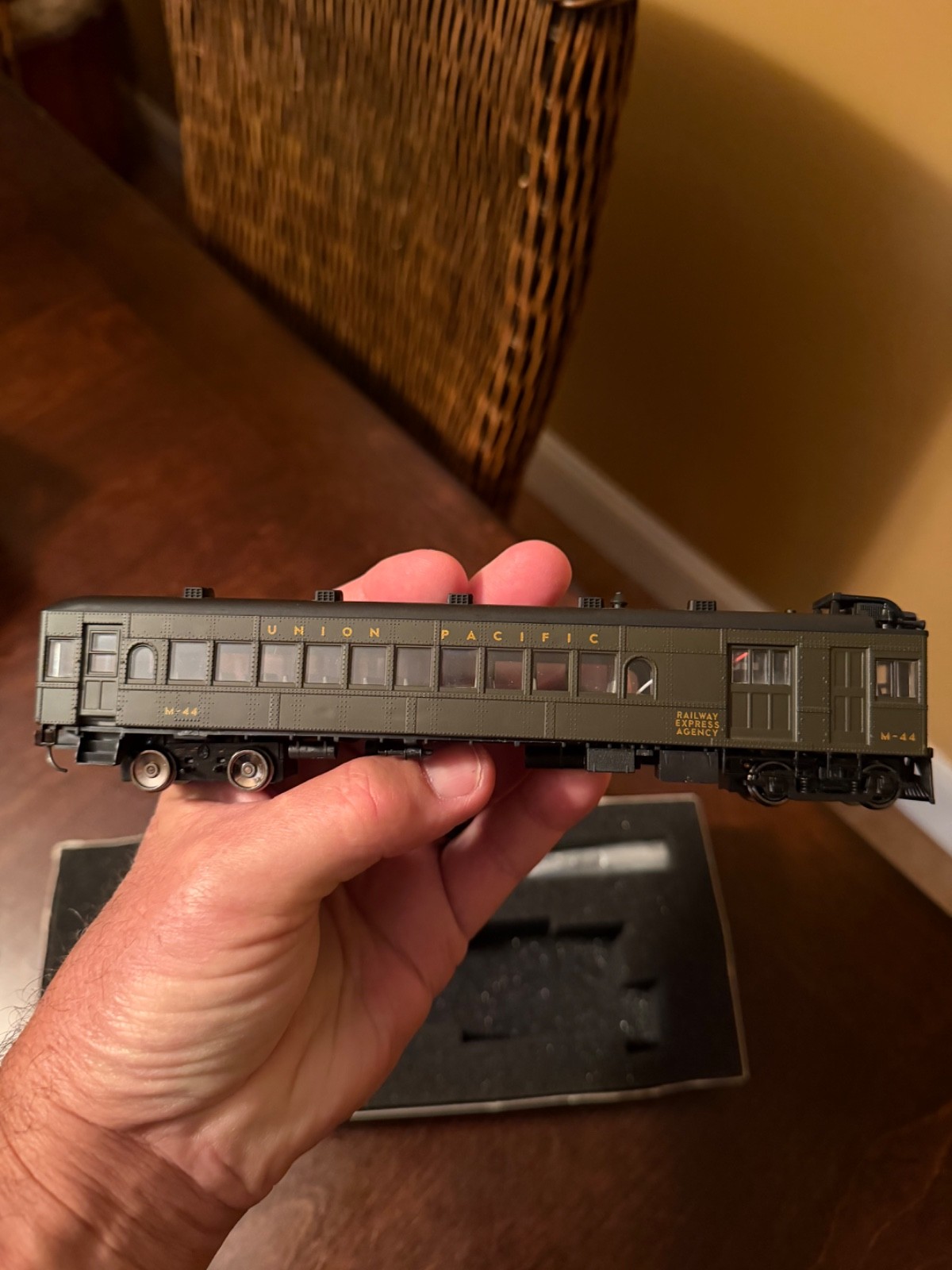 Walthers EMC Gas Electric Union Pacific M-44 NOS Discounted 932-6284