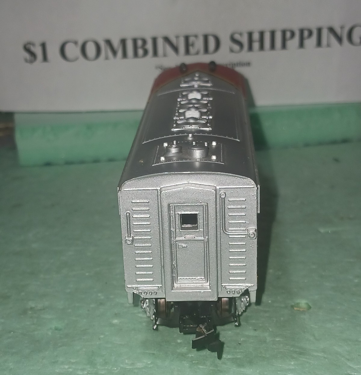 HO SCALE POWERED F-7A LOCO; SANTA FE; LIFE-LIKE Hu0715-5