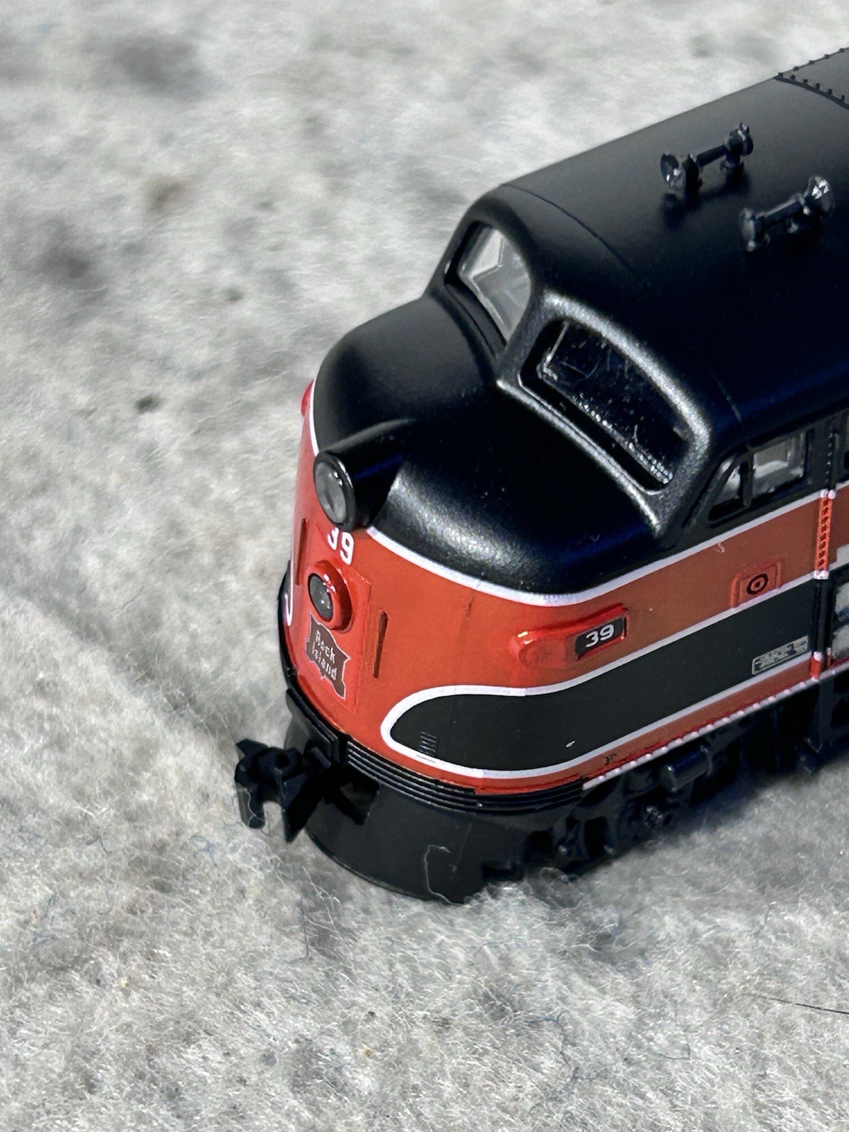 Beautiful KATO Rock Island RR F-3A #39 Locomotive N Gauge ￼