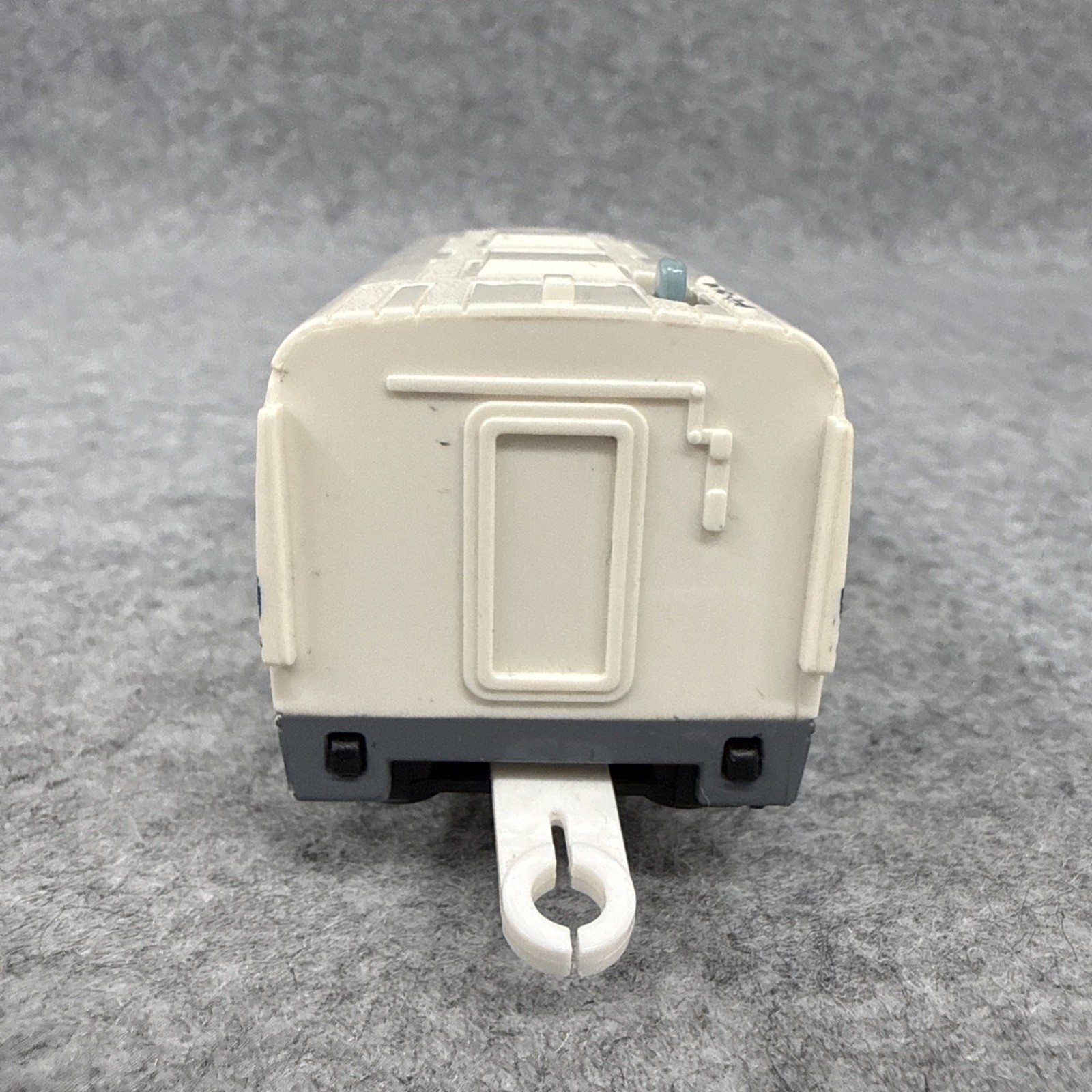 Japan Takara Tomy Plarail S-01 700 Shinkansen Motorised Train w/ Light C22