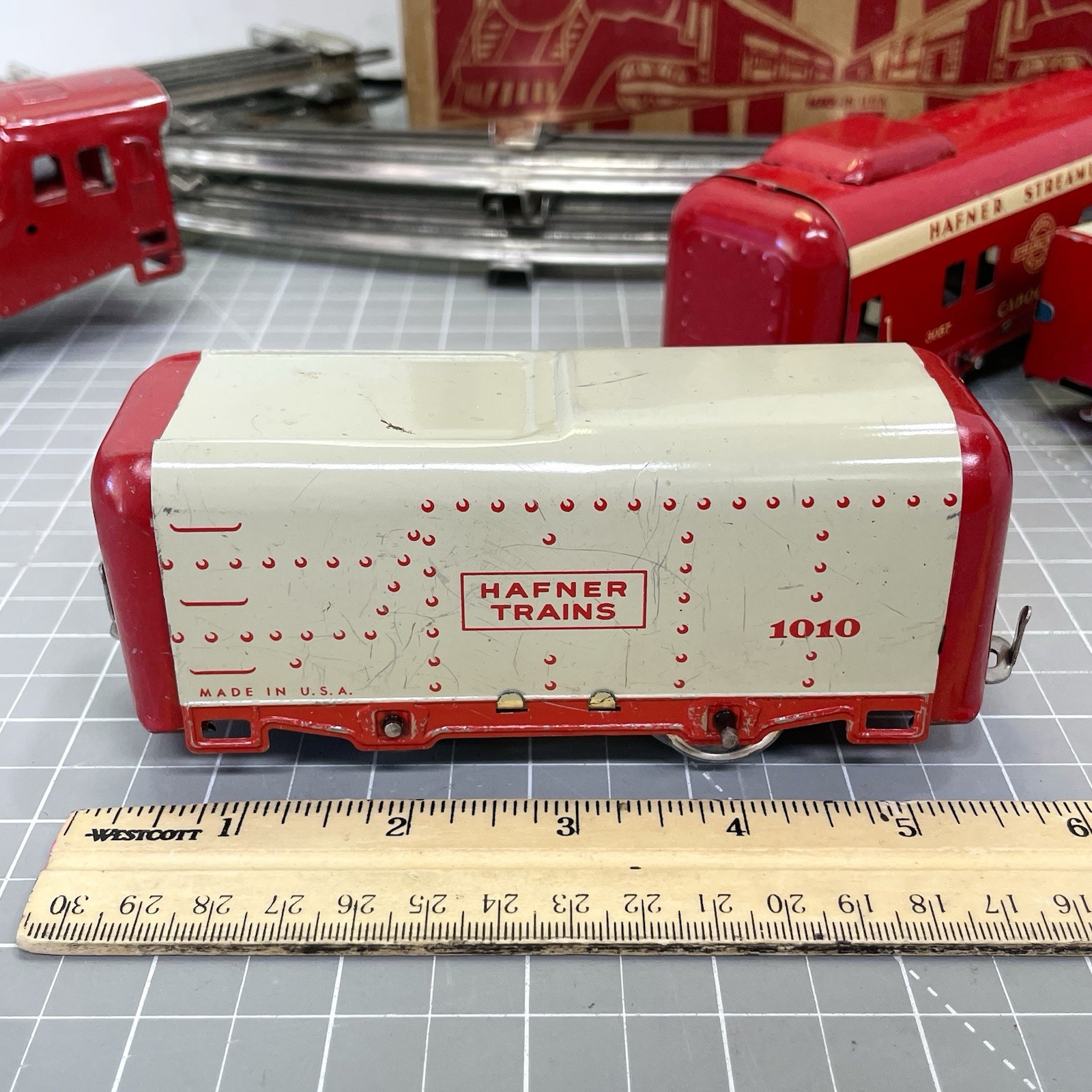 Hafner Streamliners Clockwork Wind-Up Train Set w/ Box & Track Works! Chicago US