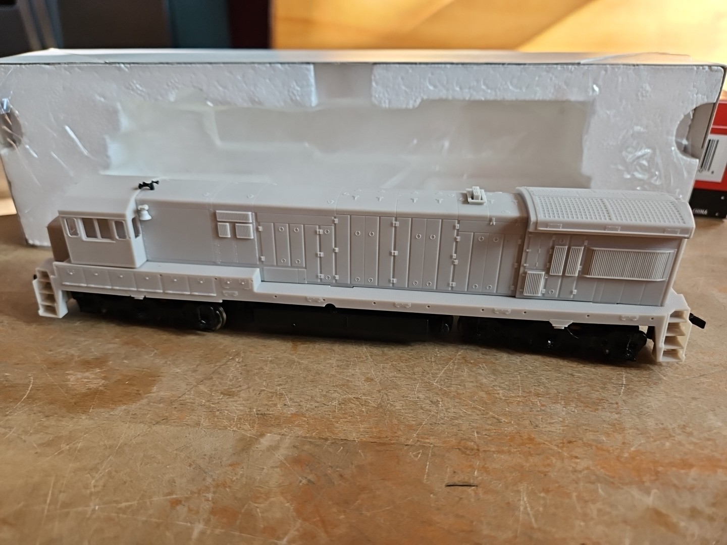 Atlas 8500 HO Scale U33C/U36C Diesel Engine Locomotive Undecorated NEW IN BOX