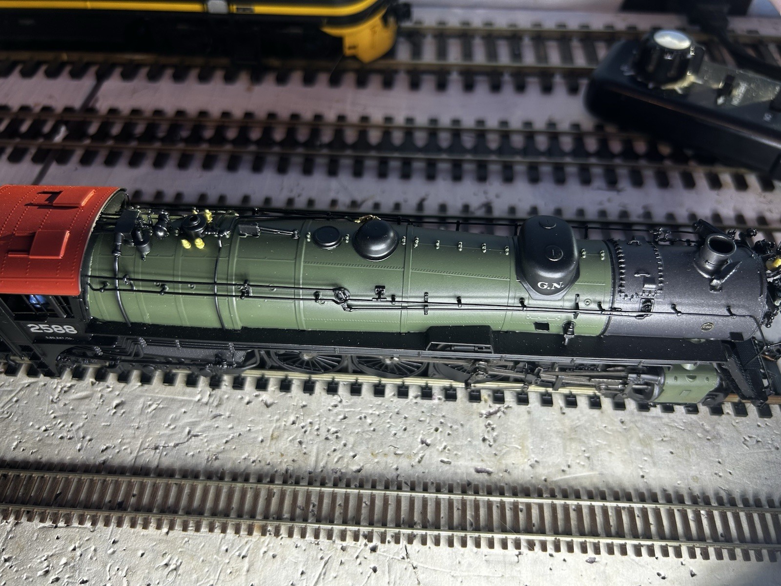 broadway limited GN S-2 4-8-4 Brass Hybrid #2588