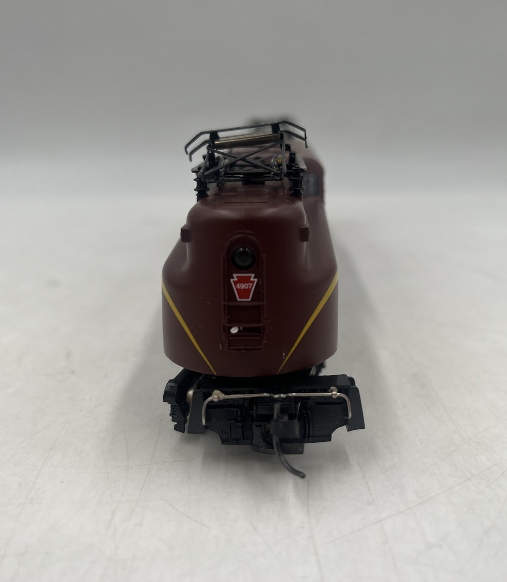 Ho Scale IHC M9654 GG1 Pennsylvania Tuscan Red 1 Stripe Locomotive