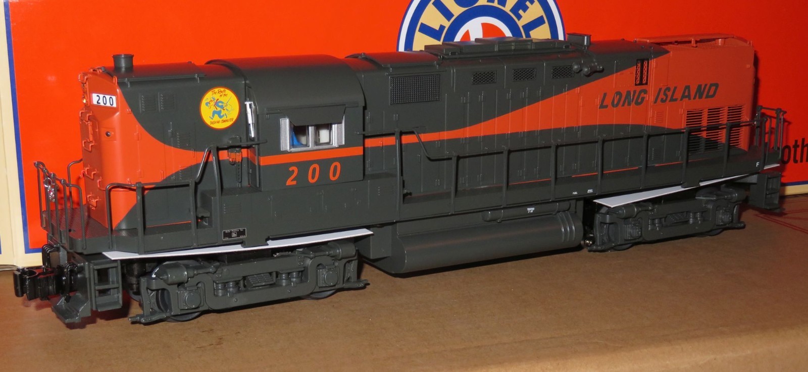 LIONEL 1933652 Long Island LEGACY C-420 #211 Special Run (1 of 25) – MISB – NR