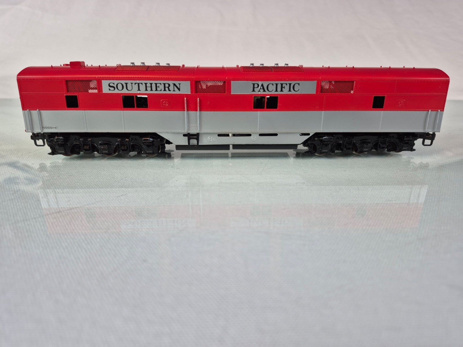 HO BRASS ORIENTAL LIMITED EMD E7A/B/B 2000HP SET SOUTHERN PACIFIC GOLDEN STATE