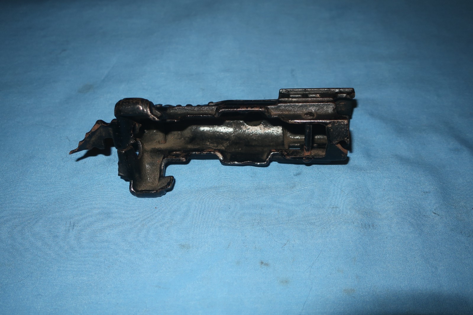 IVES #1 O Gauge Cast Iron Locomotive Shell. Damaged