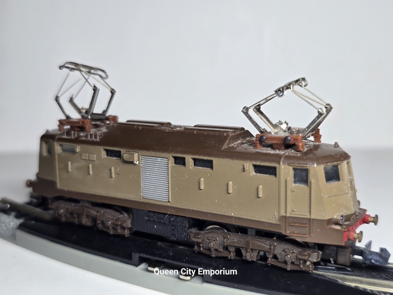 Lima Italian State Railways Class E 424 Electric Locomotive N Scale HTF