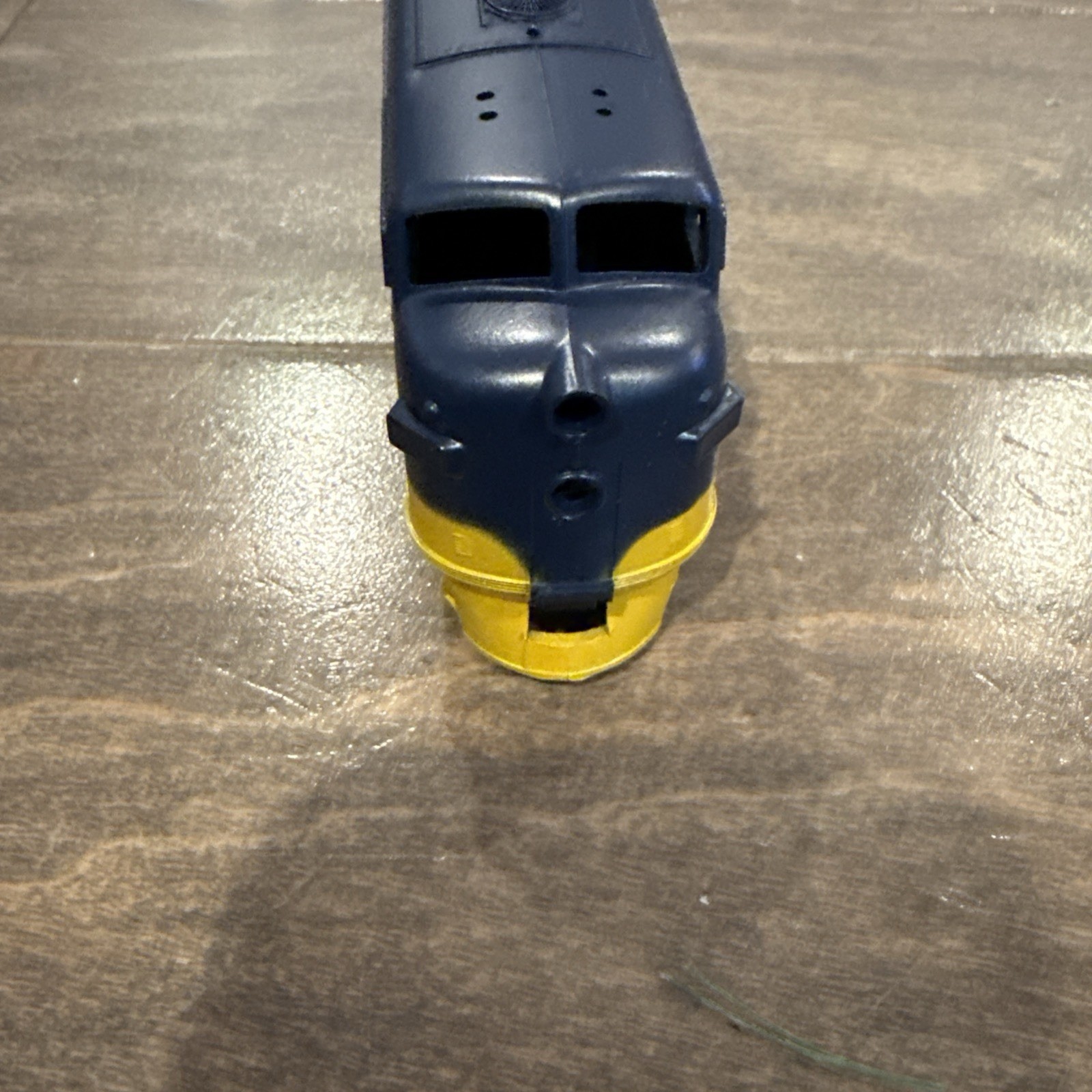 Athearn 3027 and 3028 C&O DMY F7A and B Units Set of 2 HO Scale