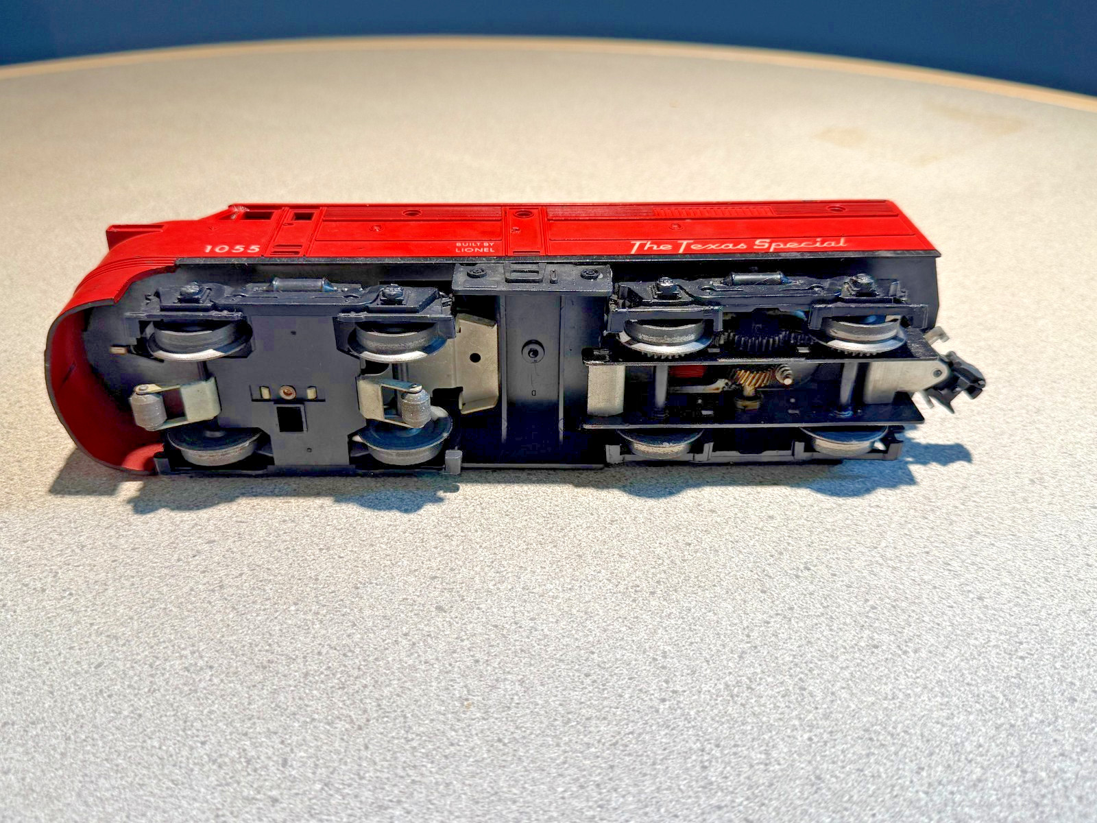 VINTAGE LIONEL POSTWAR 1959 LIONEL #1055 TEXAS SPECIAL DIESEL LOCOMOTIVE