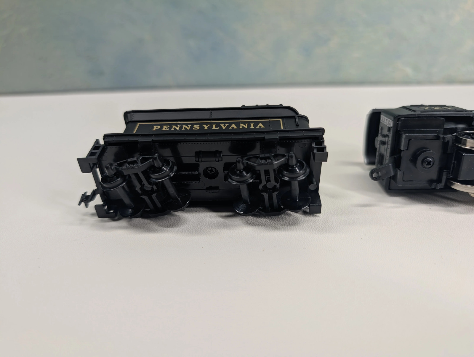 Model Power 6721 HO Scale 2-6-0 Steam Locomotive PRR #721 Runs Great! DC READ