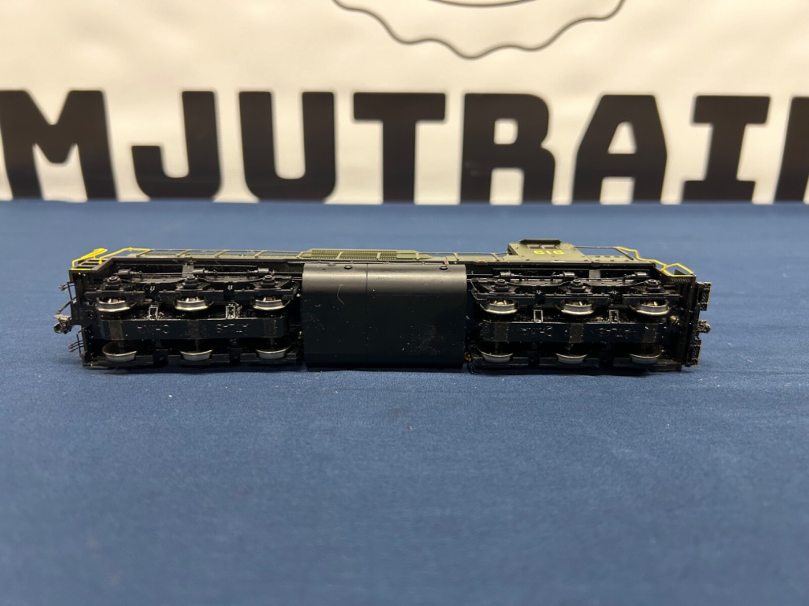Atlas HO Seaboard Air Line #616 SDP-35 Diesel Engine DC NO BOX