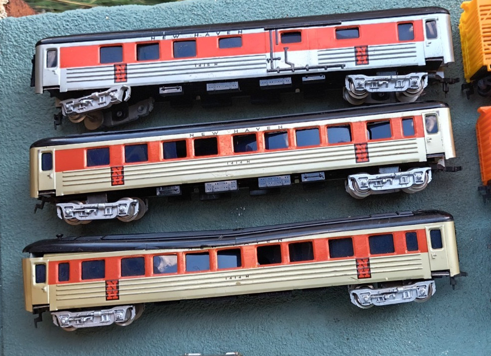 TRAIN LOT MOSTLY HO AND OTHERS JUST FOUND TODAY IN AS FOUND CONDITION