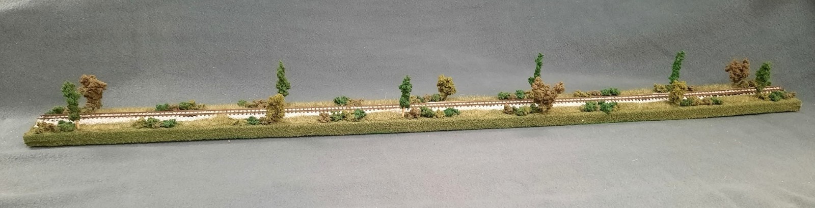 N SCALE 36″ – “SUMMER SCENE ” DISPLAY DIORAMA– FOR ANY N SCALE TRAINS