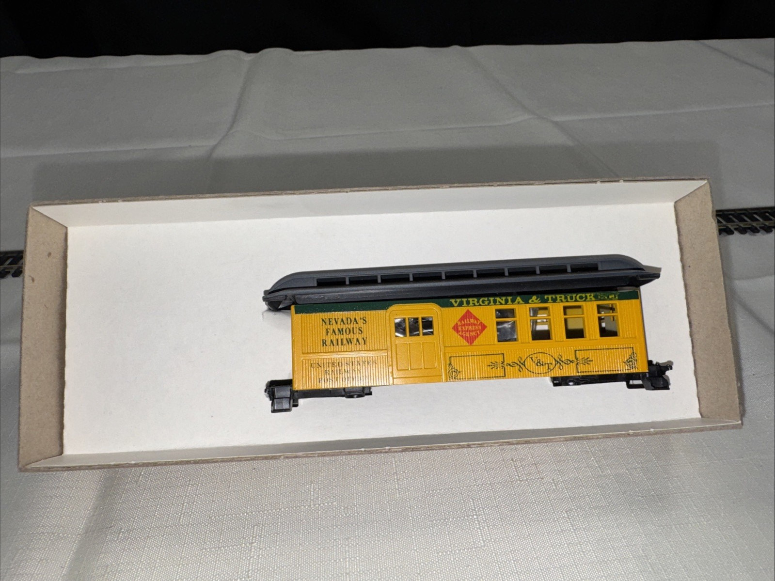 Roundhouse (MDC) HO Scale Overton Combine – Kit #3717 – Virginia & Truckee