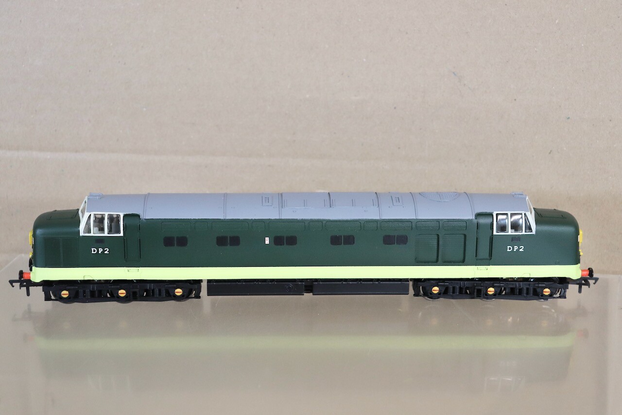 SILVER FOX MODELS BACHMANN KIT BUILT BR GREEN DIESEL LOCOMOTIVE DP2 nx