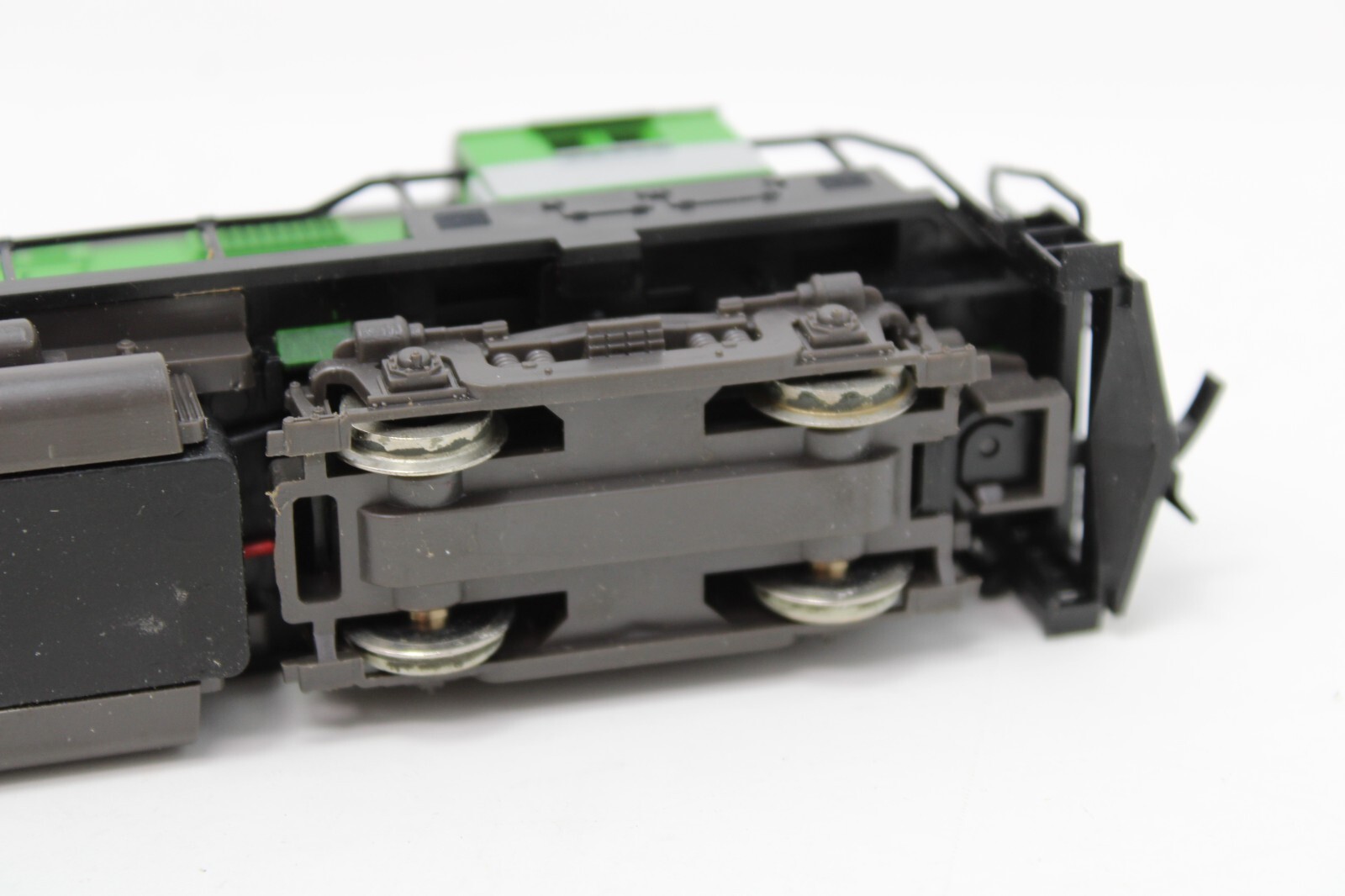 AHM 5015 HO Scale Burlington Northern Alco Century 424 Diesel Locomotive #853