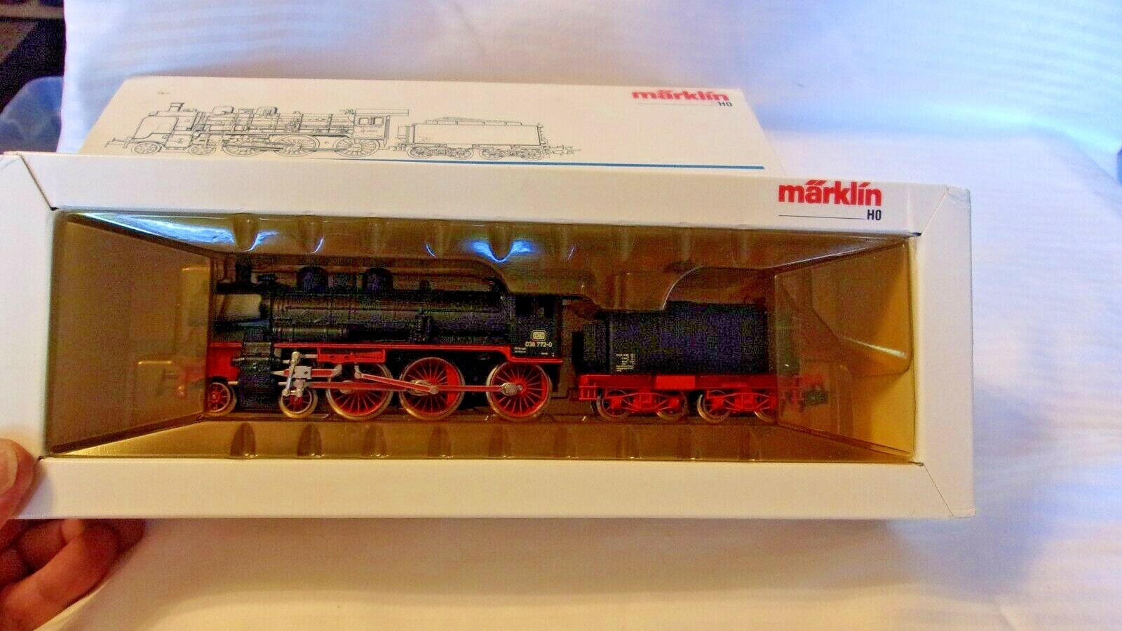 HO Scale Märklin BR38 Steam Locomotive & Tender Deutsche Bahn, Black, #3099 BNOS