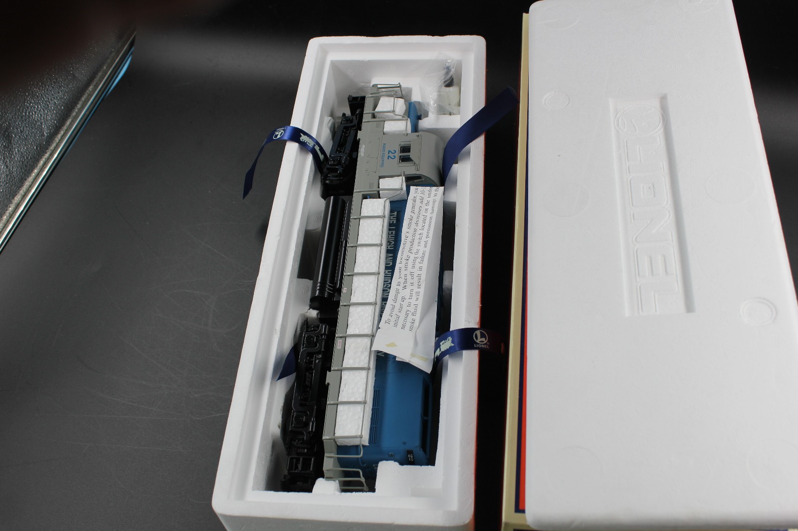 LIONEL O GAUGE J.C. PENNY LH & HUDSON VALLEY C-420 DIESEL LOCOMOTIVE 6-28516