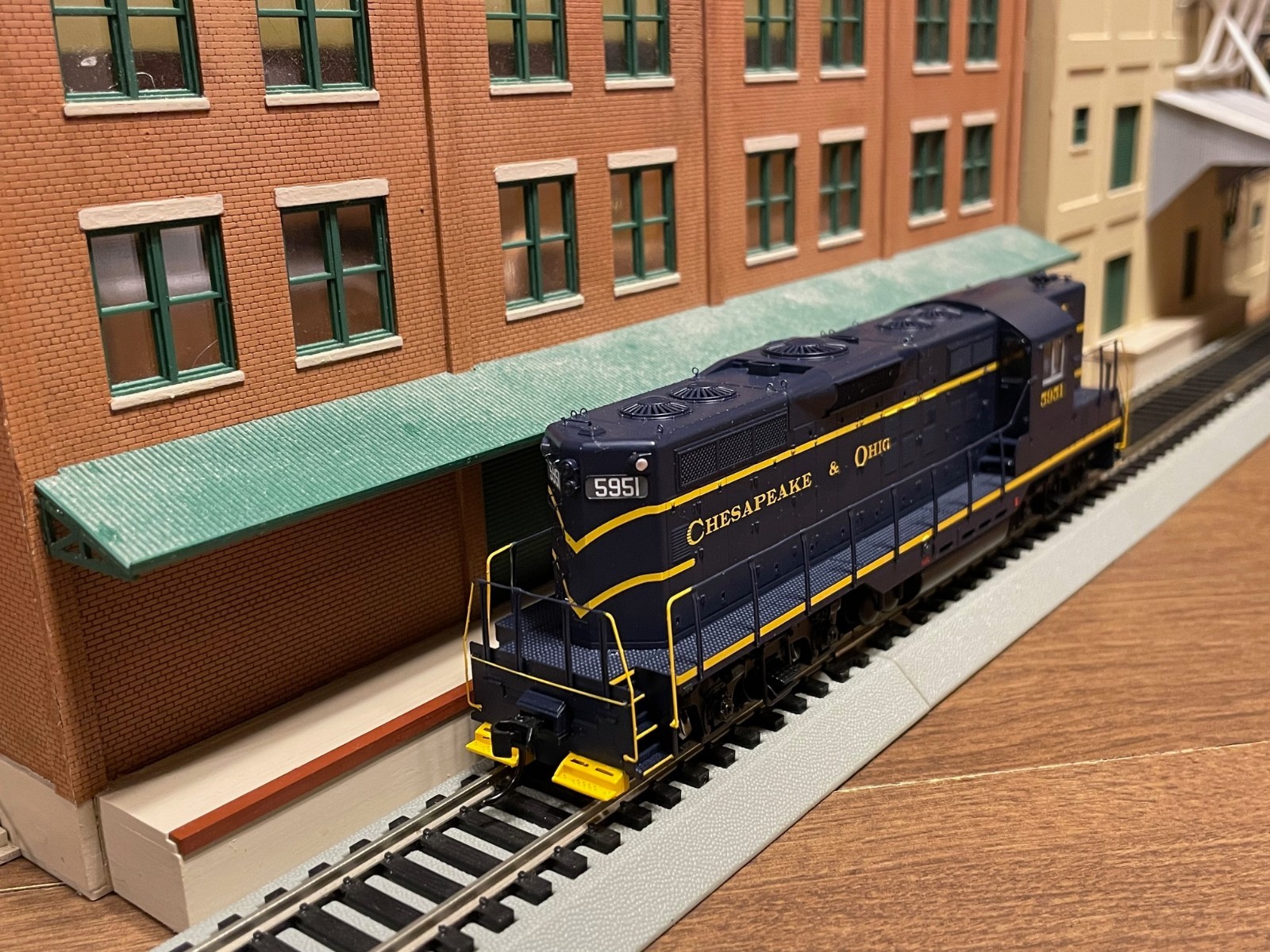 910-10494 Chesapeake & Ohio GP9 #5951 in Standard DC with detail parts added.