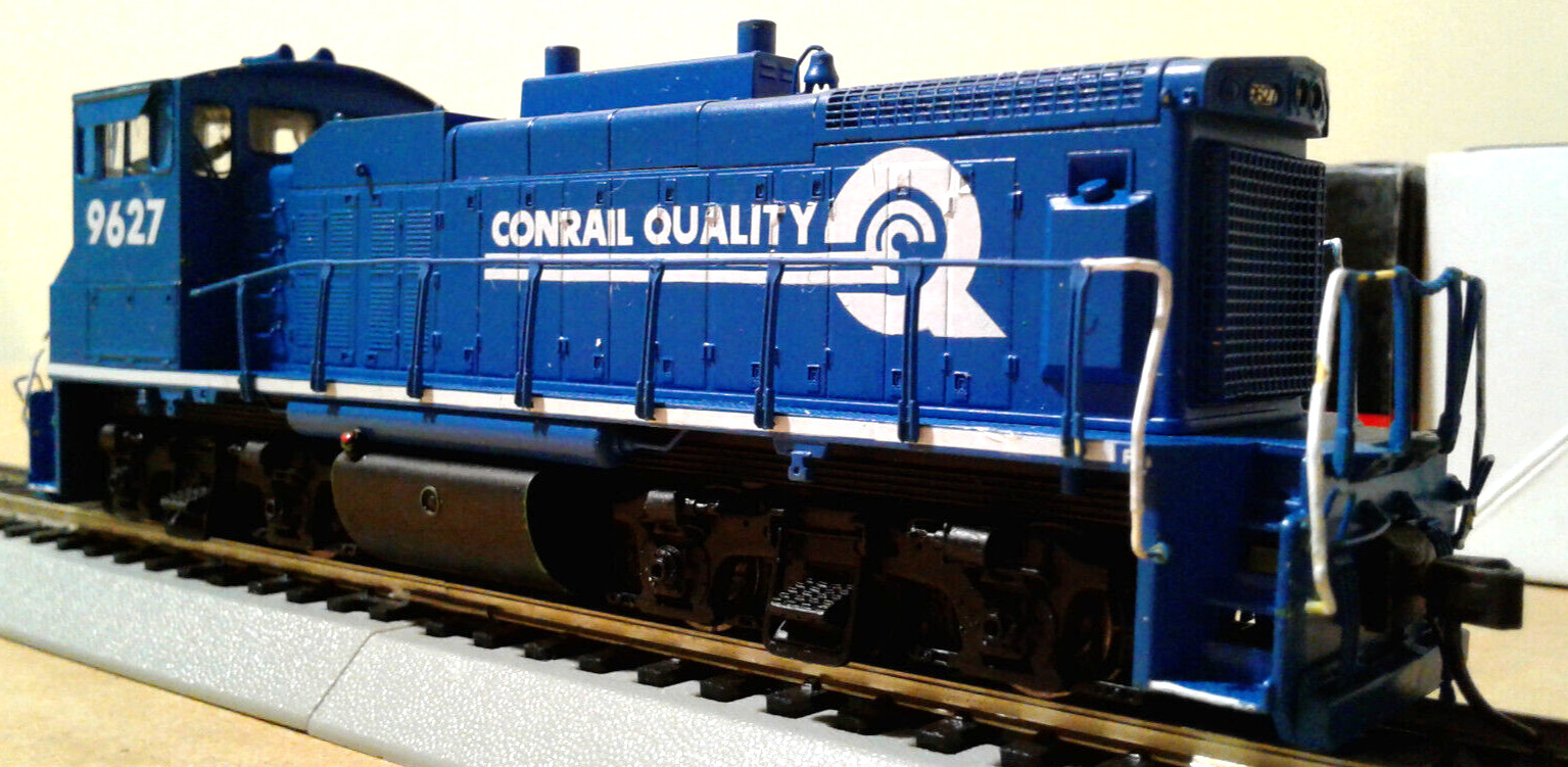 HO SCALE ATLAS MASTER SILVER EMD MP15DC CONRAIL #9627