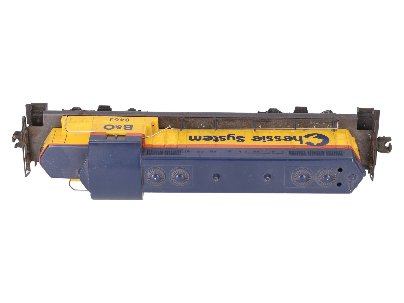 Lionel 6-8463 O Gauge Chessie System GP20 Diesel Engine/Box
